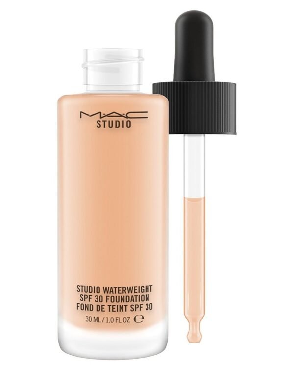 MAC Studio Waterweight Foundation SPF30 30ml - NW22
